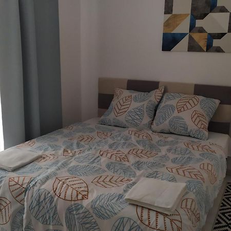 Apartman Till Галанта Номер фото