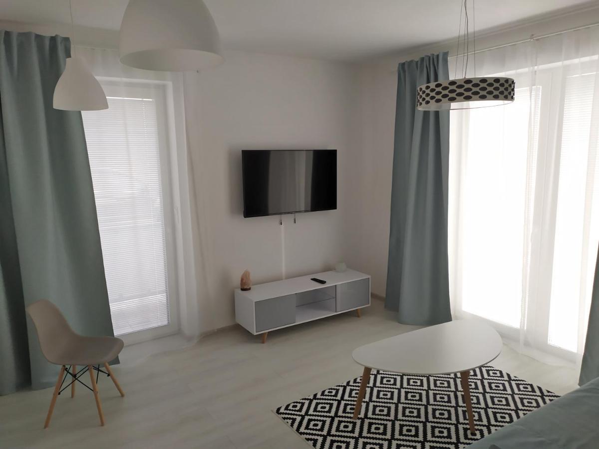 Apartman Till Галанта Экстерьер фото